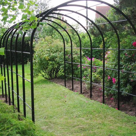 Outdoor Trellis Ideas, Vegetable Trellis, Garden Trellis Ideas, Garden Arch Trellis, Flower Trellis, Arch Trellis, Trellis Ideas, Garden Layout Vegetable, Outdoor Trellis