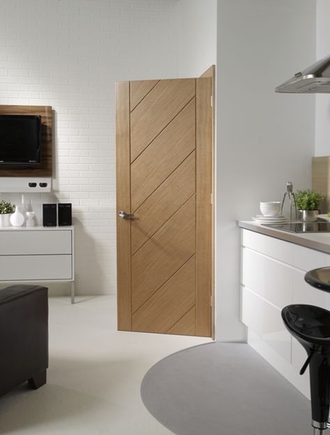 Like the groove Internal Doors Modern, Pintu Interior, Internal Oak Doors, Oak Interior Doors, Home Door Design, Contemporary Doors, Doors Interior Modern, Bedroom Door Design, Internal Door