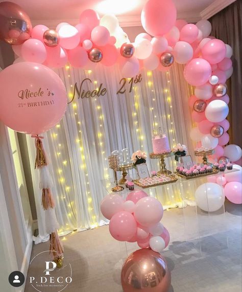 Light Pink Birthday Party, Light Pink Party Decorations, White Gold Balloons, Light Pink Birthday, Light Pink Decor, Pink Birthday Decorations, Pink Party Theme, Pink Latex, Birthday Lights