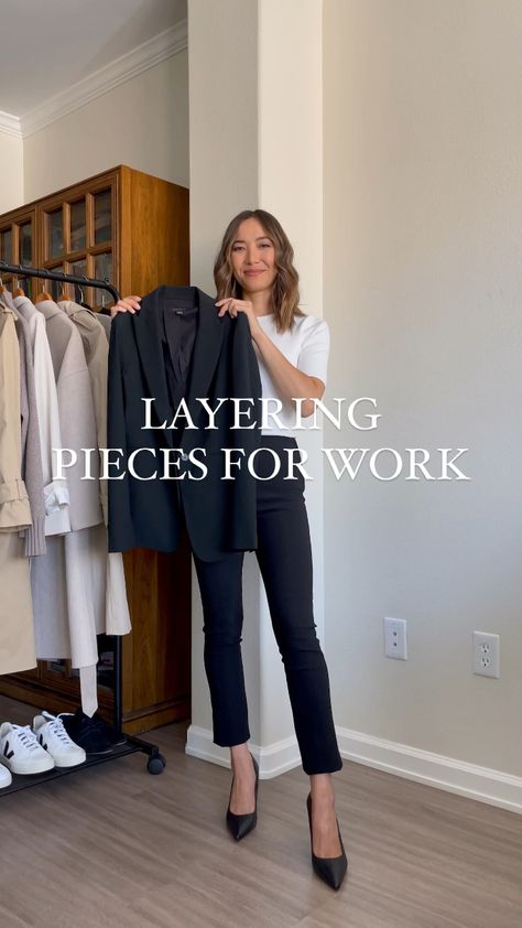 Black Blazer Outfits For Women Classy, Corporate Capsule Wardrobe, Smart Casual Work Outfit Women Office Wear, Black Blazer Outfit Work, Office Outfits Women Indian, Long Blazer Outfit, Casual Wardrobe Essentials, Blazer Outfits Women, Work Blazer Outfit