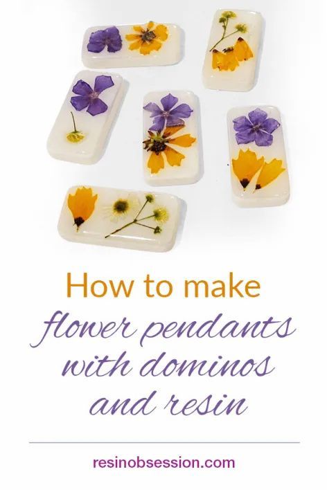 See how to use resin and dried flowers to make unique wearable domino pendants. Cute upcycling crafting project! . . #resin #resinpendants #resinjewelry #resinandflowers #resinobsession Epoxy Colors, Domino Crafts, Resin Spray, Domino Pendant, Resin Colors, Resin Art Supplies, Diy Resin Projects, Resin Supplies, Resin Jewelry Making