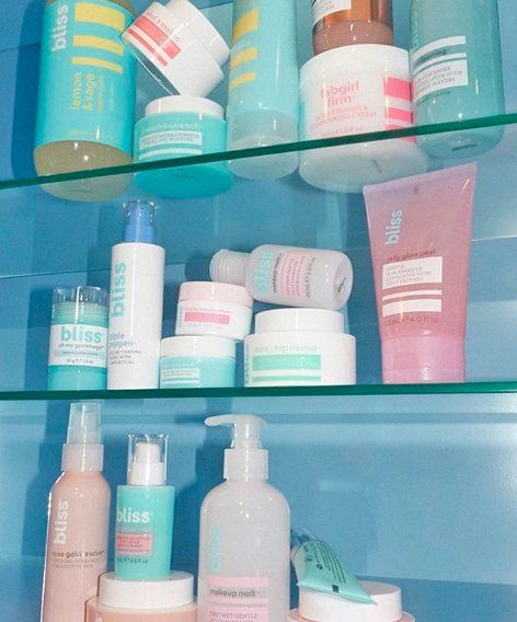 These Are Our Favorite Bliss Products, Ranked Bliss Skincare, Bliss Products, Drugstore Shampoo, Best Bronzer, Beauty Pie, Beauty Samples, Beauty Products Drugstore, Beauty Must Haves, Skin Care Products