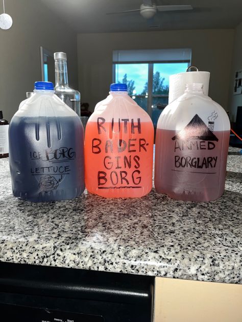 Borg Names Drink, Borg Alcohol, Frat Themed Birthday Party, Borgs Drink, Frat Party Aesthetic Decor, Frat Aesthetic Party, Frat Themed Party, Borg College, Dress Up Party Themes College