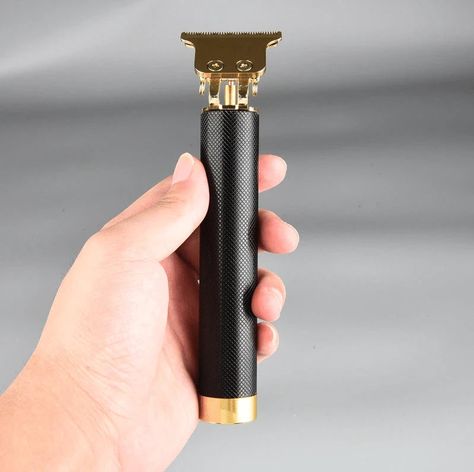 mrosto Gold Knight, Beards And Mustaches, Trimming Your Beard, Beard Shaver, Trimmer For Men, Homemade Tools, Hair Clipper, Beard Trimming, Best Gifts For Men