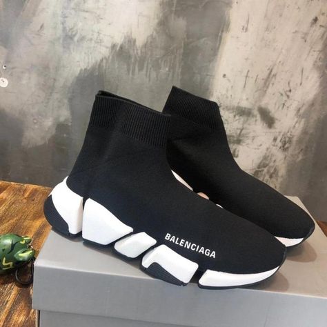 Wore Once Looks Brand New Grew Out Of Liking The Shoe Honestly Balenciaga Sock Shoes, Sneaker Dress, Balenciaga Speed Runner, Balenciaga Sock, Balenciaga Sneakers, Balenciaga Speed, Shoe Men, Balenciaga Shoes, Sneaker Dress Shoes