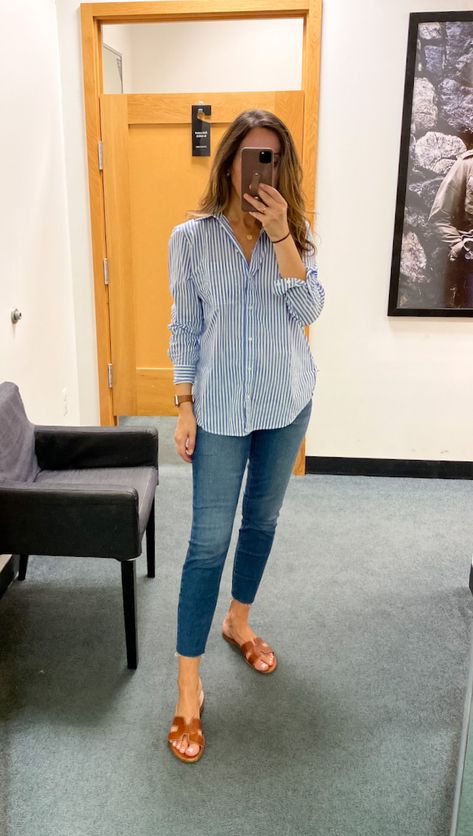 J.Crew Factory Try-On Checkered Button Down Shirt Outfit, Woman Striped Shirt, Casuals For Women Clothing, Traveling Outfits For Women, What To Wear With A Blue And White Striped Shirt, A Shirt Outfit, Casual Styling Women, Outfit Casual Women, Simple Chic Clothing Style