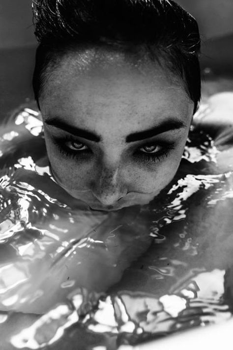 Haris Nukem Photos Hunting  Model: Ella Darling Bathtub Photography, Bath Pictures, Bath Photography, Water Photography, Shoot Inspiration, 인물 사진, Photoshoot Inspiration, Photography Inspo, In Water