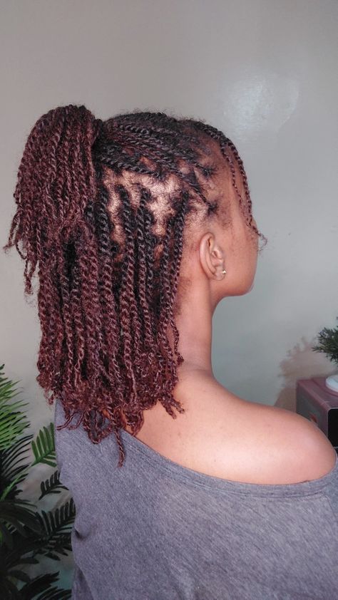 "Image of a black woman with 4c ginger hair styled in mini twists." Light Brown Twists, Human Hair Twists, Ginger Mini Twists, Twists On 4c Hair, Natural Twist Out, Mini Twists Natural Hair, Plait Styles, Copper Brown Hair, Twists Hairstyles