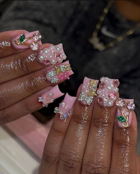 Pink Nails Short, Junk Nails, Girly Acrylic Nails, Work Nails, Cute Acrylic Nail Designs, Dope Nail Designs, Short Square Acrylic Nails, Exotic Nails, Really Cute Nails