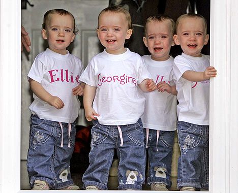 Holly, Jessica, Ellie, and Georgina Carles are Identical Quadruplets from England Identical Quadruplets, Celebrity Twins, Multiple Births, Twin Baby Boys, Cute Twins, Boys And Girls Clothes, Identical Twins, How To Have Twins, Babies First Year