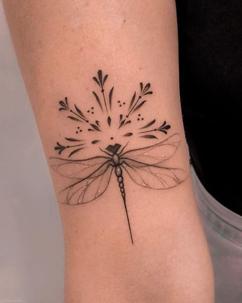 Dragonfly Tattoo in 2022 | Dragonfly tattoo, Tattoos, Elegant tattoos Waist Tattoos, Flying Tattoo, Dragonfly Tattoo Design, Woman Tattoo, Tasteful Tattoos, Body Tattoo, Abstract Woman, Wrist Tattoos For Women, Dragonfly Tattoo