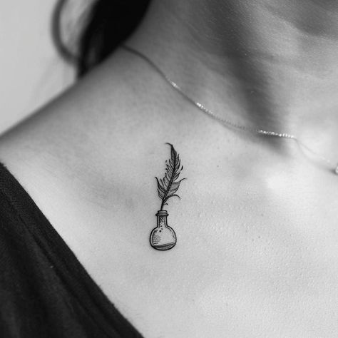 Discover the elegance where nature meets creativity through ink; a dainty feather emerges from an ink bottle, symbolizing the beautiful blend of writing and the natural world. Save & follow for more unique ideas! This delicate artistry, captured in the nuanced texture of skin, inspires one to embrace their creative flow. #TattooArt #NatureInspired #CreativityInInk #FeatherTattoo #InkBottle #SaveAndFollow #AIimage Ink Pot And Quill Tattoo, Writing Quill Tattoo, Quill And Ink Tattoo, Quill Pen Tattoo, Quill Tattoo, Quill And Ink, Feather Tattoo, Minimal Tattoo, Ink Tattoo