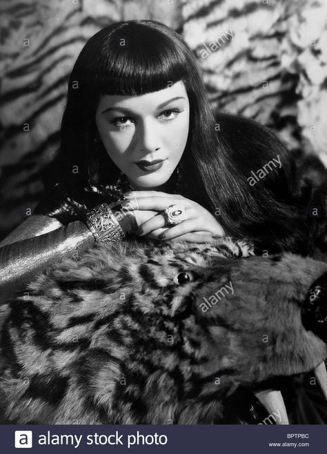 Maria Montez, Underground Film, Hollywood Studio, Mexican Actress, Hollywood Icons, Actrices Hollywood, Fantasy Setting, She Movie, Reality Tv Shows