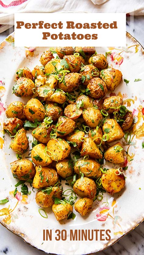 Perfectly Roasted Baby Potatoes in 30 minutes! Potatoes Curry, Perfect Salad Recipe, Perfect Roast Potatoes, Best Vegetable Recipes, Roasted Baby Potatoes, Potatoes Recipes, Curry Spices, Veggie Delight, Baby Potatoes