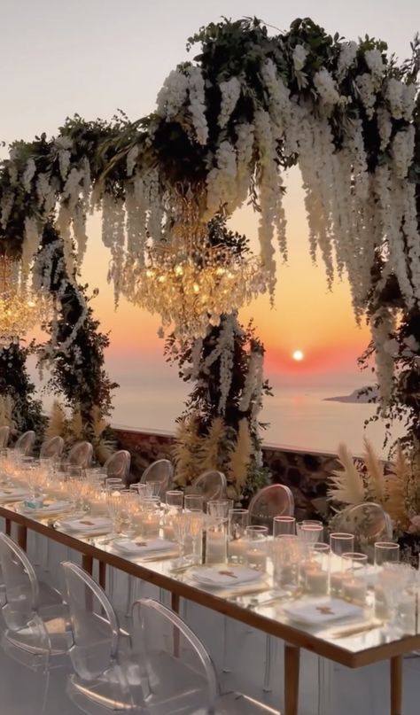 Wedding Inspiration | Luxury Destination Wedding - Santorini, Greece Wedding Decoration Idea, Ideas Wedding Decoration, Decoration Ideas Wedding, Dream Wedding Reception, Dream Beach Wedding, Wedding Chandelier, Wedding Decorating, Dream Wedding Decorations, Dream Wedding Venues