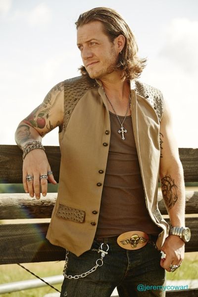 Tyler Hubbard - one of my many many country loves!!:)))) Country Guys, Florida Georgia Line, Chris Young, Male Country Singers, Tyler Hubbard, Brian Kelley, Women Sporty Outfits, Outfit Country, Country Music Artists