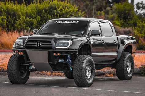 Taco Tuesday: 6 Upper Control Arm Setups For The Tacoma Lifted Tacoma, 2nd Gen Tacoma, 2013 Tacoma, Adventure Truck, Badass Car, Tacoma Mods, 2014 Toyota Tacoma, Road Rally, Tacoma Truck