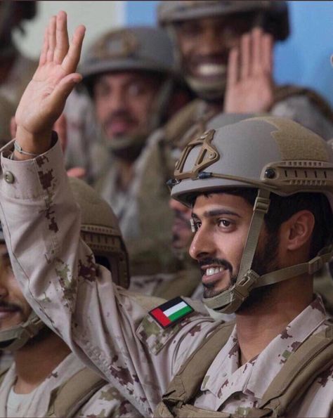 The Burj Khalifa Welcomed Sheikh Zayed Bin Hamdan Home With an LED Tribute Zayed Bin Hamdan, The Burj Khalifa, Sheikh Zayed, Burj Khalifa, Flag