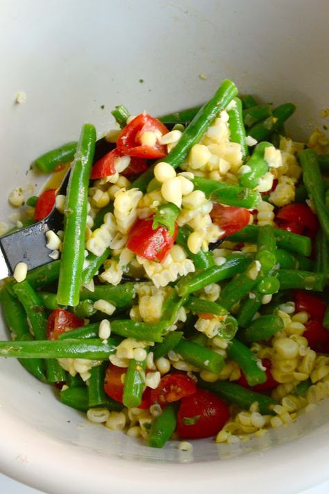 Corn And Tomato Salad, Garlicky Green Beans, Corn Tomato Salad, Green Bean Salad Recipes, Corn And Tomato, Fresh Corn Salad, Green Bean Salad, Green Bean Salads, Bean Salad Recipes