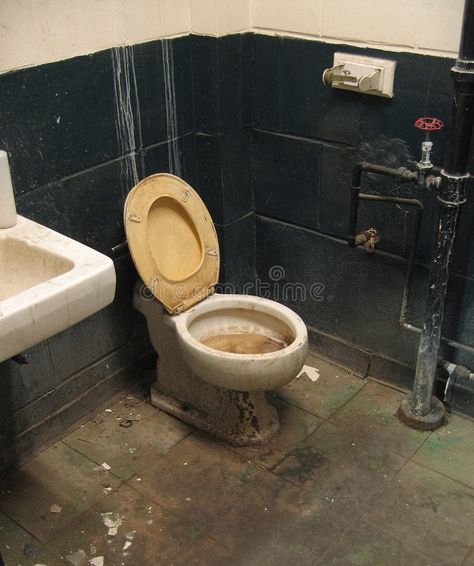 Abandoned Bathroom, Gross Toilet, Plumbing Humor, Bathroom Stock, Classroom Goals, Restaurant Bathroom, School Bathroom, Public Bathrooms, Public Restroom