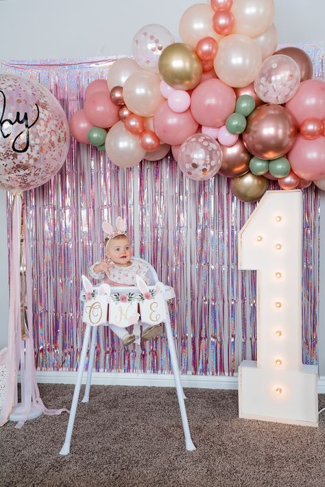 1 Birthday Decoration Ideas Girl, 1 Year Bunny Birthday, First Bday Decoration Ideas, 1st Birthday Pink Theme, Bunny Theme 1st Birthday Party, Birthday Ideas For Baby Girl 1st, Decoration For First Birthday Girl, Ideas For 1st Birthday For Girl, 1st Birthday Girl Bunny Theme