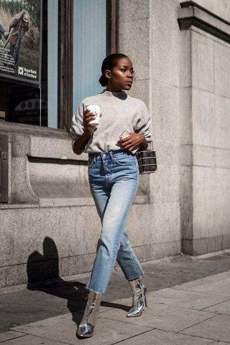 Metallic Boots Outfit, Silver Shoes Outfit, Cropped Jeans Outfit, Mode Prints, Silver Boots, Metallic Boots, Booties Outfit, Looks Black, Next Fashion