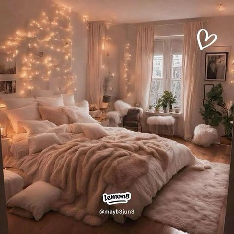 Ministry Aesthetic, Ada Bedroom, Cozy Teen Bedroom, Aesthetic Bedrooms, Bedroom Inspiration Cozy, Classy Rooms, Cozy Bedroom Design, Dream Bedroom Inspiration, Easy Room Decor