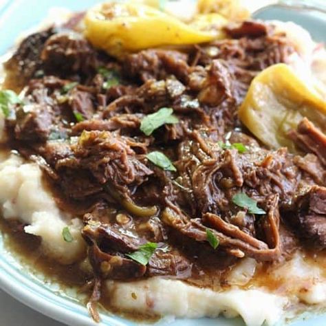 Mississippi Pot Roast {The BEST EVER Pot Roast} - Belle of the Kitchen Belle Of The Kitchen, Delicious Pot Roast, Healthy Breakfast Bowl, Mississippi Pot, Best Pot Roast, Au Jus Gravy, Homemade Spaghetti Sauce, Mississippi Pot Roast, Pot Roast Recipes