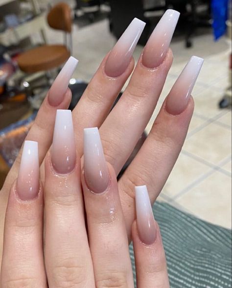 Nail Designs Brown Ombre, Gel Nails Ideas Long Coffin, White And Brown Ombre Nails, Brown White Ombre Nails, Pink And Brown Ombre Nails, Brown Ombre Nails Coffin, Brown To White Ombre Nails, Ombré Color Nails, Ambre Nails Ombre Fall