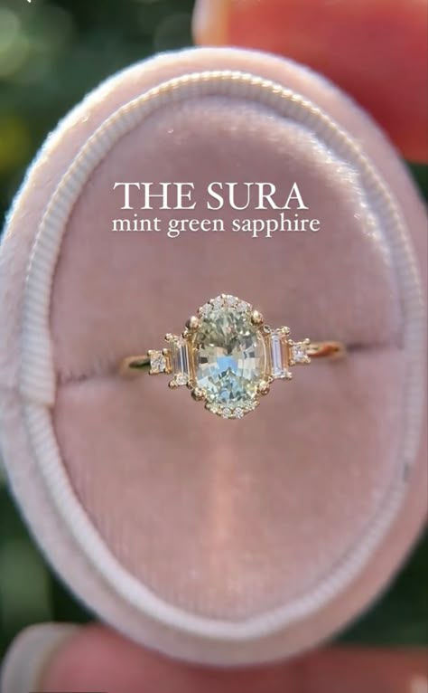 Mint Green Sapphire Engagement Ring, Sage Green Engagement Ring, Diy Flower Arrangements Wedding, Proposal Pictures, Pretty Engagement Rings, Fantasy Ring, Cute Engagement Rings, Future Engagement Rings, Diy Wedding Flowers