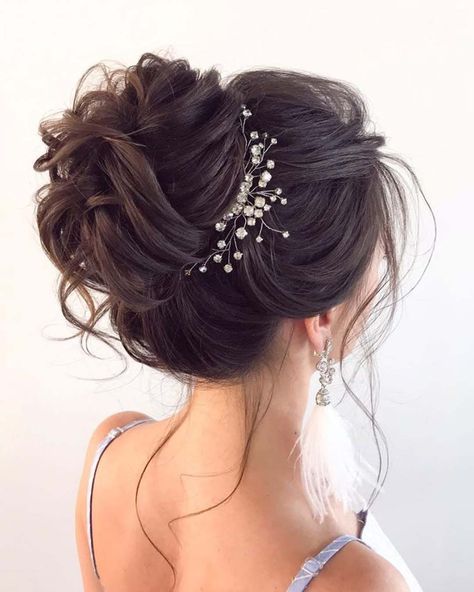 Short Hair 2023, Short Hair 2022, Wedding Updos For Short Hair, Bride Hairstyles Updo, Bridal Hair Up, Updos For Short Hair, Wedding Bun Hairstyles, Hair 2022, Wedding Hair Up