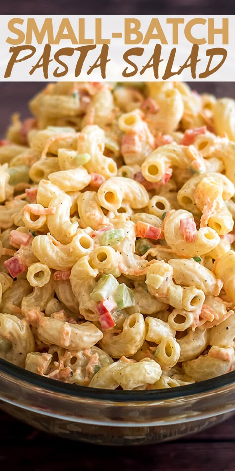 My favorite pasta salad in the world!! Summer Pasta Salad Recipes, Cold Pasta Salad Recipes, Best Macaroni Salad, Easy Macaroni, Best Pasta, Easy Pasta Salad Recipe, Macaroni Salad Recipe, Best Pasta Salad, Cold Pasta Salad