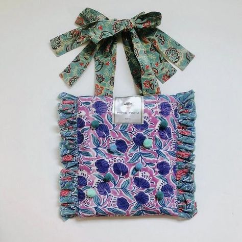 Jamaican Market, Upcycled Bag, Upcycle Shirt, Denim Tote Bags, Diy Purse, Patchwork Bags, Eco Bag, Tote Bag Pattern, Purple Bags