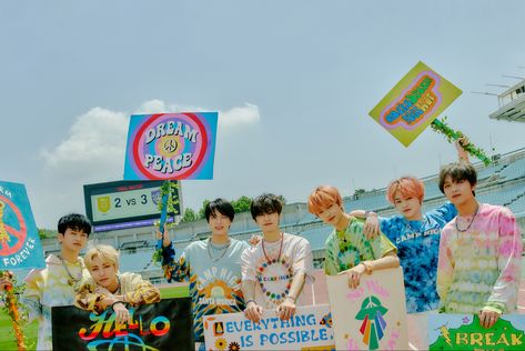 🐋:@𝘢�𝘥𝘰𝘳𝘪𝘯𝘨𝘤𝘩𝘦𝘯𝘭𝘦 NCT DREAM The 1st Album Repackage 〖Hello Future〗 'DREAM AND LET DREAM': #MARK #RENJUN #JENO #JAEMIN #CHENLE #JISUNG #HAECHAN #NCTDREAM #NCT #HelloFuture #NCTDREAMHelloFuture (Twitter: NCTsmtown_Dream) Hello Future, Future Wallpaper, Zero Wallpaper, Wallpaper Laptop, Wallpaper Dekstop, Everything Is Possible, Homescreen Wallpaper, Jaehyun Nct, New Wallpaper