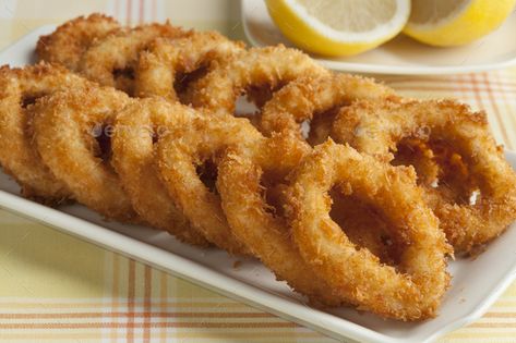 Deep Fried Calamari, Squid Rings, Fried Squid, Food Rings, Fried Calamari, Fat Foods, Calamari, Order Food, Dinner Dishes