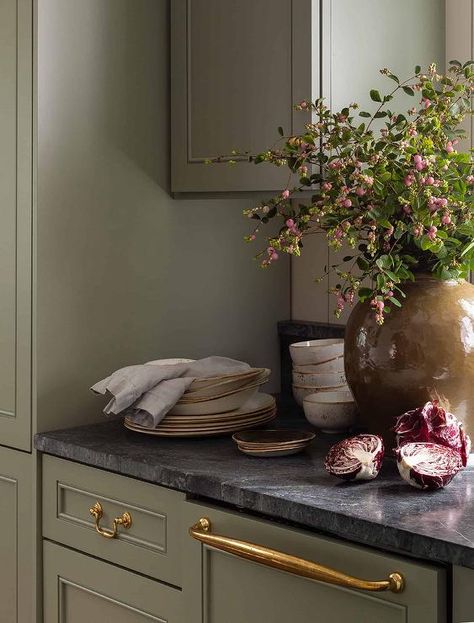 Green Cottage Kitchen with Soapstone and Brass Hardware - Cottage - Kitchen Green Cottage Kitchen, Shiplap Island, Cottage Tudor, Heidi Caillier, Tudor Cottage, Pattern Tiles, Green Kitchen Cabinets, Interior Vintage, White Shiplap