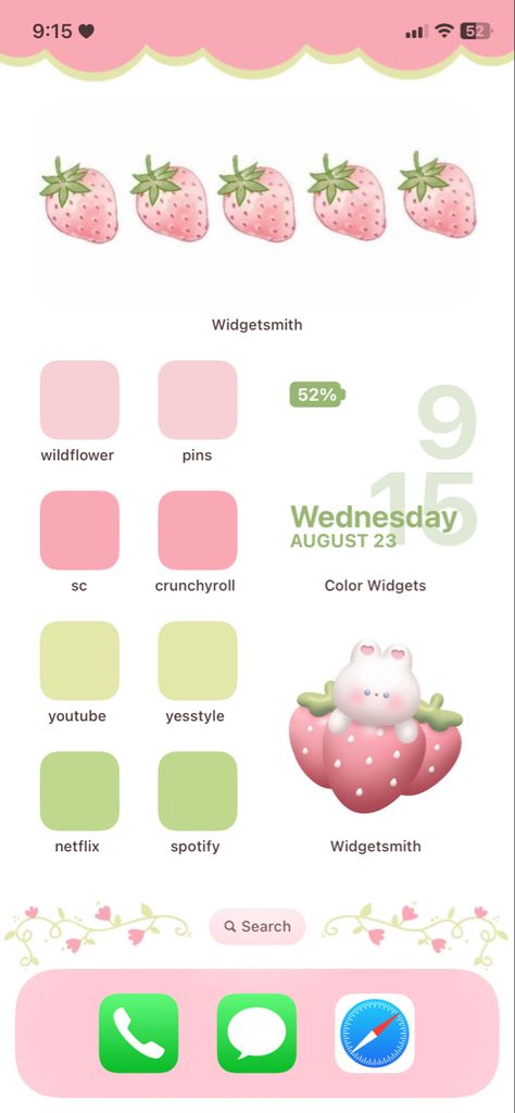 Strawberry Themed Homescreen, Strawberry Iphone Layout, Green And Pink Phone Layout, Strawberry Ios Theme, Strawberry Homescreen Layout, Strawberry Phone Layout, Strawberry Iphone Theme, Strawberry Home Screen, Pink Phone Theme Ideas