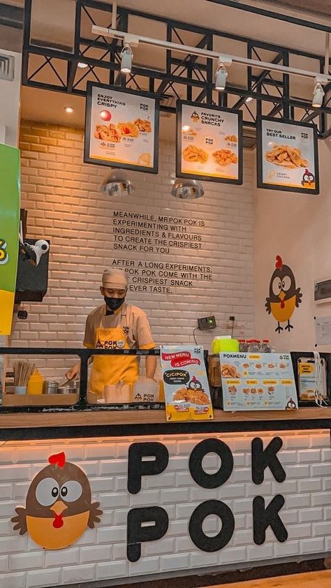 Korean Chicken Restaurant Interior, Burger Stall Design, Fried Chicken Shop Design, Burger Store Design, Chicken Shop Design Ideas, Fried Chicken Restaurant Design, Chicken Restaurant Design, Burger Restaurant Design, Chicken Store