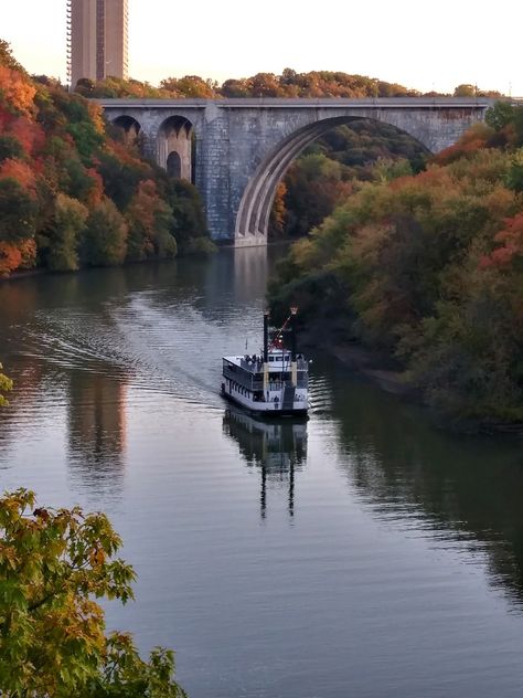 Rochester New York Aesthetic, Rochester Ny Aesthetic, 20s Aesthetic, Finger Lakes Ny, Nice Photography, Rochester New York, Scenery Background, New York Aesthetic, Finger Lakes