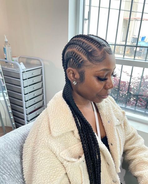 6 Stitch Braids, Pretty Braids, Braided Hairstyles For Black Women Cornrows, Big Box Braids Hairstyles, Cute Braided Hairstyles, Stitch Braids, Protective Hairstyles Braids, Feed In Braid, Natural Hair Styles Easy