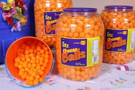 Cheddar Cheese Ball, Movie Night Snacks, Food Innovation, Sleepover Food, Junk Food Snacks, Gadgets Kitchen Cooking, Cheese Balls, Indian Snack Recipes, Order Food