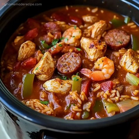 Delicious Slow Cooker Jambalaya Recipe - My Home Made Recipe Jambalaya Recipe Crockpot Shrimp Chicken Sausage, Jambalaya Soup Crock Pot, Slow Cooker Chicken Jambalaya, Slow Cooker Jambalaya Soup, Crockpot Jambalaya Recipe Slow Cooker, Jambalaya Recipe Easy Crock Pot, Crockpot Jambalaya Recipe, Gluten Free Jambalaya, Jambalaya Recipe Slow Cooker