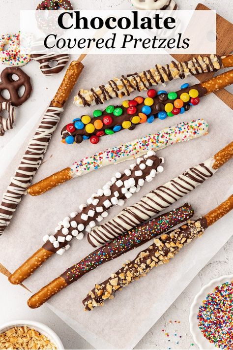 This is the ultimate guide to the best chocolate covered pretzels! I tested eight different types of chocolate and took detailed notes about melting times, taste, appearance, consistency, drying time, price, and more. Now you can make perfect chocolate pretzels with zero guesswork because I've done all the trial and error so you don't have to! Holiday Chocolate Covered Pretzels, Chocolate Covered Pretzels Christmas, Chocolate Covered Pretzels Recipe, Chocolate Pretzel Rods, Cookie Cookbook, Chocolate Dipped Pretzels, Holiday Chocolate, Covered Pretzels, Types Of Chocolate