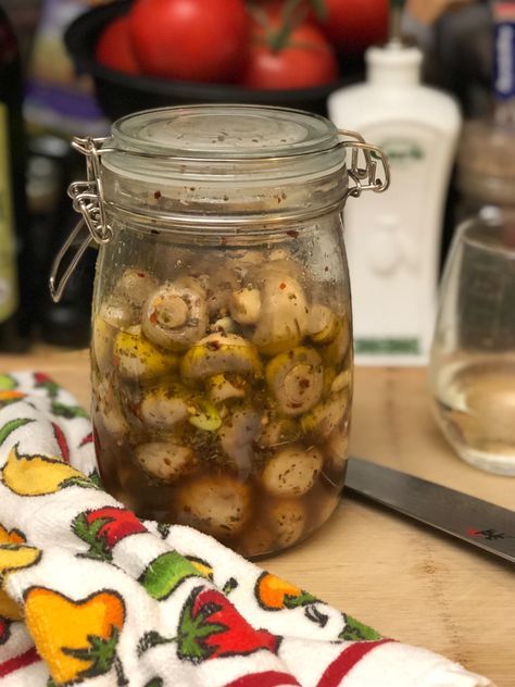 Easy and tasty recipe.  This is how my Grandmother made her marinated mushrooms. I used red wine vinegar & apple cider vinegar & white vinegar mixed. Marinated Mushrooms Recipe, Pickled Mushrooms, Marinated Vegetables, Marinated Mushrooms, Mushroom Dish, Pickled Veggies, Pickled Vegetables, Vegetable Drinks, Pizza Night