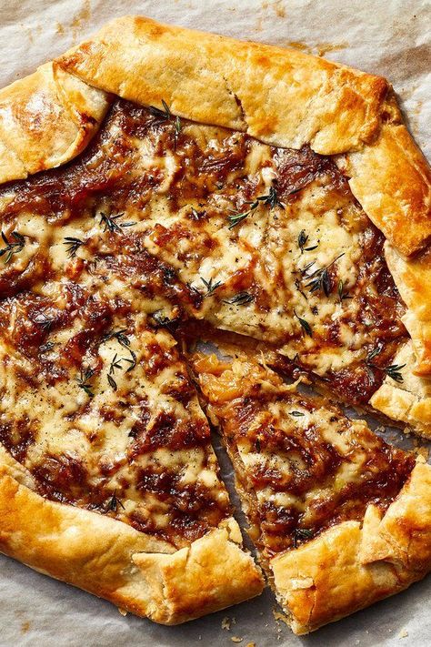 Onion Galette, Onion Tart, Galette Recipe, French Onion, Cooking Light, A Pizza, Tart Recipes, Caramelized Onions, Appetizer Snacks