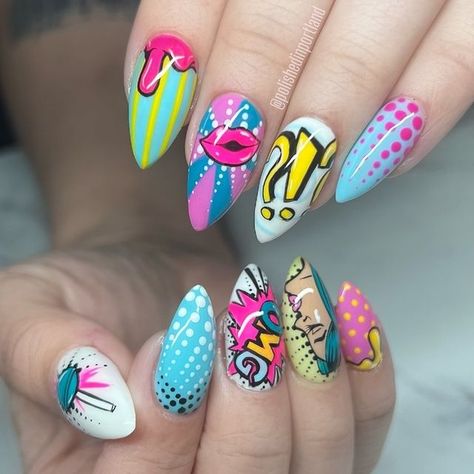 90s Pop Art Nails, Pop Up Nail Art, Iconic Nail Designs, Graffiti Art Nails, Valentines Pop Art Nails, Pop Art Valentines Nails, Pop Art Acrylic Nails, Pop Art Nails Designs Simple, Graffiti Nails Acrylic