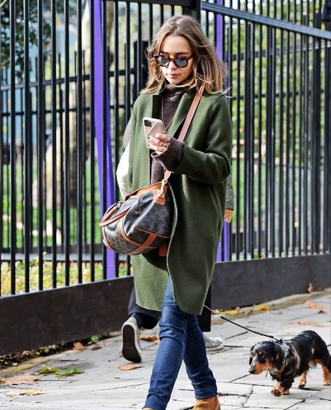 Emilia Clarke Street Style, Emily Clarke, Emilia Clarke Style, Danielle Campbell, Dressing Well, Claire Holt, Olivia Munn, Sophia Bush, Rachel Bilson