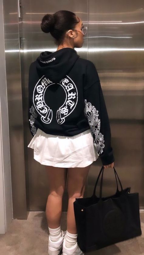 Chrome Hearts Jersey Outfit, Crome Heart Outfit, Named Collective Aesthetic, Chrome Hearts Women, Chrome Hearts Hoodie Outfit, Chrome Hearts Sweatpants, Chrome Heart Aesthetic, Chrome Hearts Clothing, Off White Clothing Brand