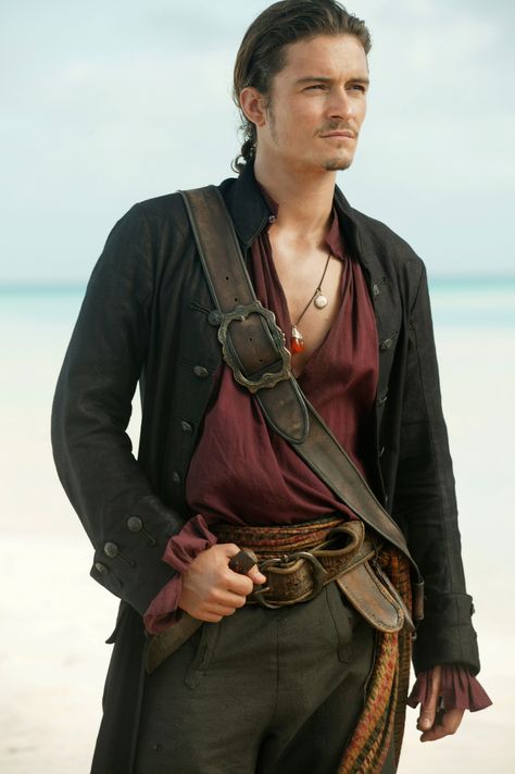 Orlando Bloom as Will Turner in POTC, because he's just so darn sincere. More importantly, he wields a wicked sword. William Turner, Orlando Bloom Legolas, Pirate Garb, Kaptan Jack Sparrow, Baby Driver, Captain Jack Sparrow, The Pirates, Gary Oldman, Pirate Life