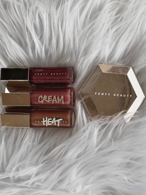 Fenty beauty, fenty beauty lip gloss, fenty beauty highlighter, fenty beauty aesthetic, make up, make up aesthetic, make up ideas, lip gloss aesthetic, sephora, sephora haul, sephora must haves, sephora make up, sephora aesthetic, sephora wishlist Fenty Beauty Aesthetic, Lip Gloss Fenty, Gloss Fenty Beauty, Fenty Lip Gloss, Highlighter Fenty, Aesthetic Sephora, Fenty Beauty Lip Gloss, Sephora Aesthetic, Fenty Beauty Highlighter